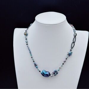 X716 Handmade Freshwater Baroque Pearl Black Spinel Necklace